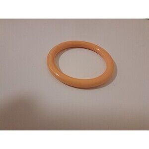 Vintage Bakelite Light Cantalope Bangle